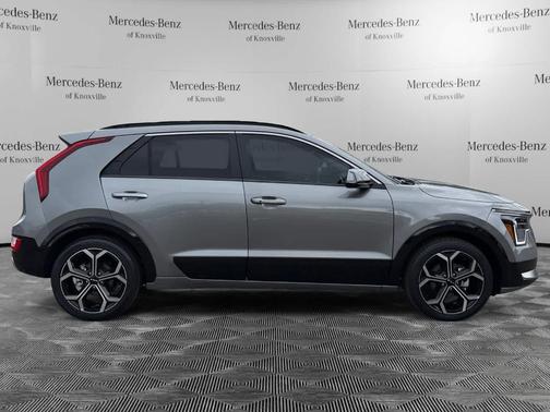2024 Kia Niro EX Touring
