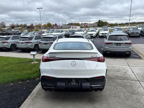 2026 Mercedes-Benz AMG GLC 43 Base