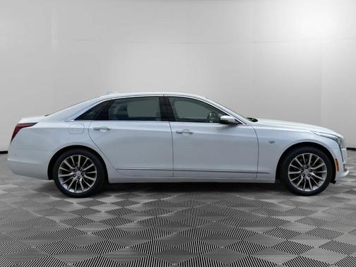 Crystal White Tri-Coat 2018 Cadillac CT6 3.6L Luxury