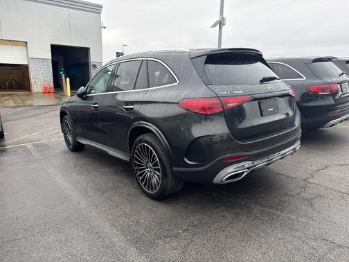 2026 Mercedes-Benz GLC 300 Base 4MATIC