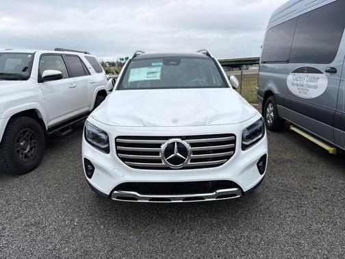 Polar White 2026 Mercedes-Benz GLB 250 Base 4MATIC