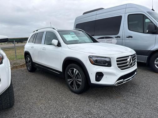 Polar White 2026 Mercedes-Benz GLB 250 Base 4MATIC