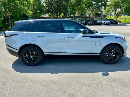 Arroios Grey 2024 Land Rover Range Rover Velar P250 Dynamic SE