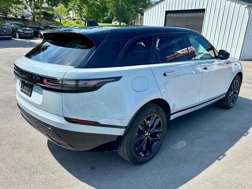 Arroios Grey 2024 Land Rover Range Rover Velar P250 Dynamic SE