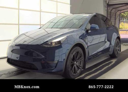 Deep Blue Metallic 2023 Tesla Model Y Long Range
