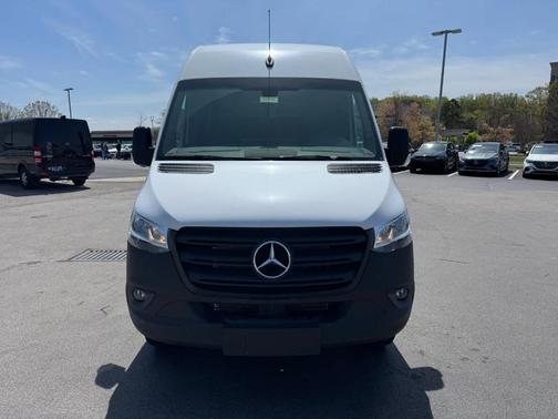 2024 Mercedes-Benz Sprinter 4500 High Roof