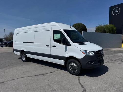 2024 Mercedes-Benz Sprinter 4500 High Roof
