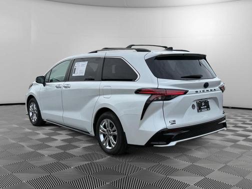 2023 Toyota Sienna XSE 25th Anniversary