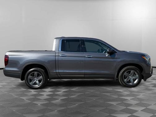 Modern Steel Metallic 2023 Honda Ridgeline RTL-E