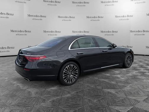 Graphite Gray Metallic 2022 Mercedes-Benz S-Class S 580 4MATIC