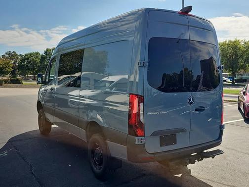 2026 Mercedes-Benz Sprinter 2500 Standard Roof
