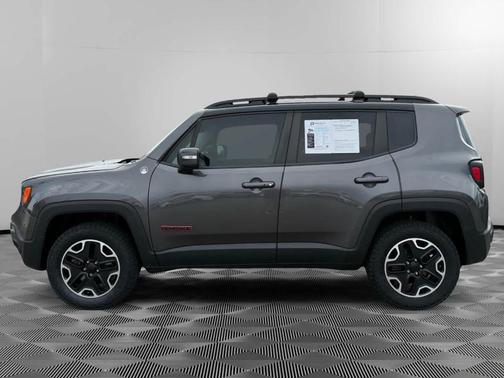2017 Jeep Renegade Trailhawk
