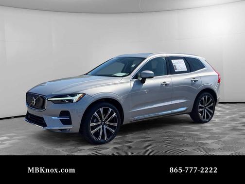 2023 Volvo XC60 B5 Ultimate Bright Theme