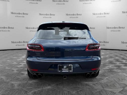 2015 Porsche Macan Turbo