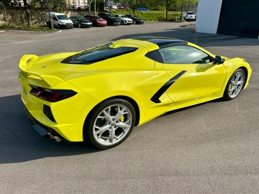 Accelerate Yellow Metallic 2020 Chevrolet Corvette Stingray w/2LT
