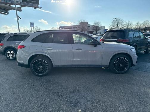 2026 Mercedes-Benz GLC 300 Base 4MATIC