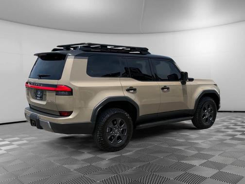 Earth 2024 Lexus GX 550 Overtrail+
