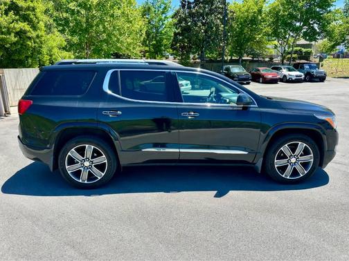 Ebony Twilight Metallic 2017 GMC Acadia Denali