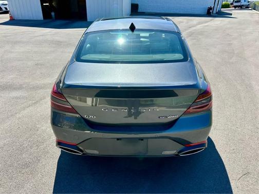 Himalayan Gray 2022 Genesis G70 3.3T