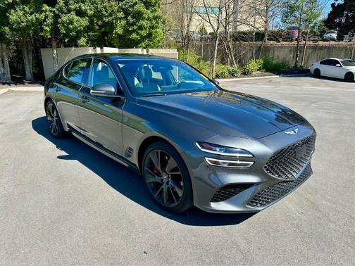 Himalayan Gray 2022 Genesis G70 3.3T
