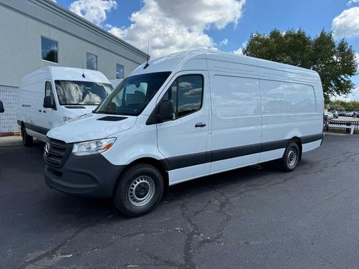 2025 Mercedes-Benz Sprinter 2500 170 WB High Roof Extended Cargo