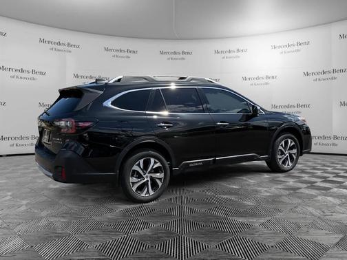 2022 Subaru Outback Touring XT
