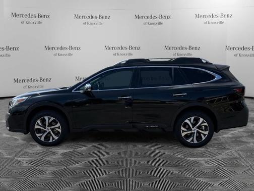 2022 Subaru Outback Touring XT