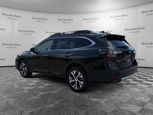 2022 Subaru Outback Touring XT