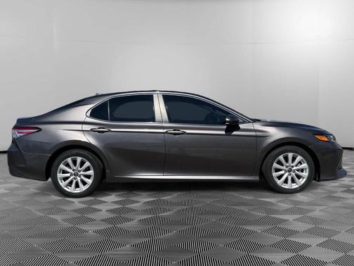 Predawn Gray Mica 2019 Toyota Camry LE