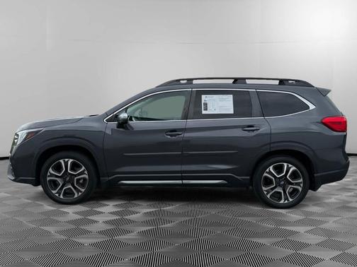 Magnetite Gray Metallic 2023 Subaru Ascent Limited 7-Passenger