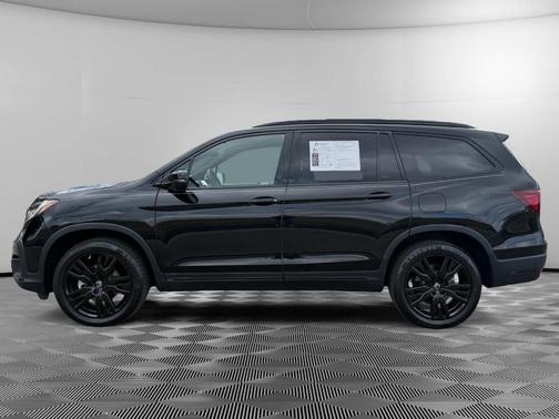 2022 Honda Pilot Black Edition