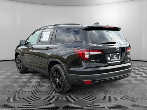 2022 Honda Pilot Black Edition