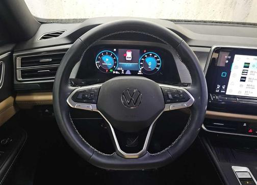 2025 Volkswagen Atlas Cross Sport 2.0T SE