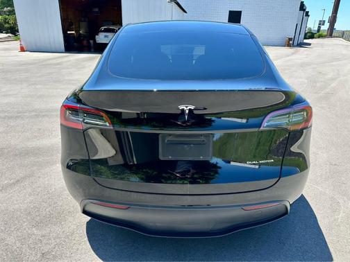 Black 2024 Tesla Model Y Long Range