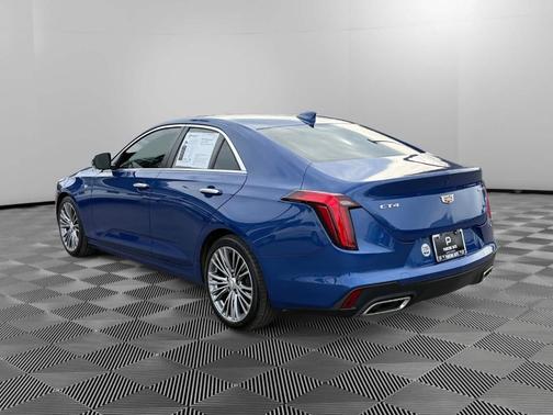 2023 Cadillac CT4 Premium Luxury