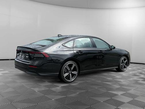 Crystal Black Pearl 2026 Honda Accord SE