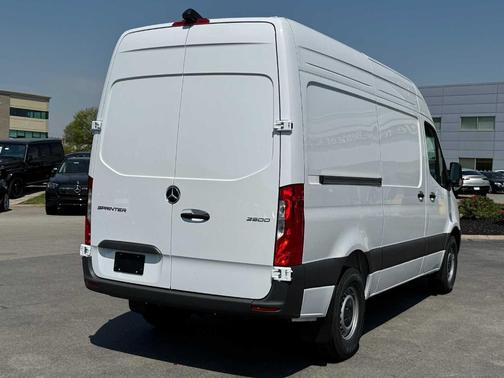 2025 Mercedes-Benz Sprinter 2500 