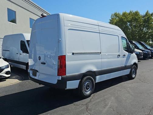 2025 Mercedes-Benz Sprinter 2500 
