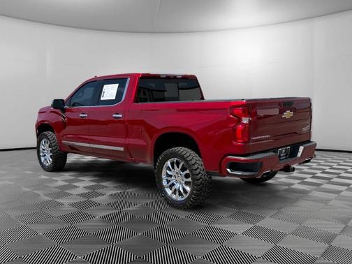 Cherry Red Tintcoat 2022 Chevrolet Silverado 1500 High Country