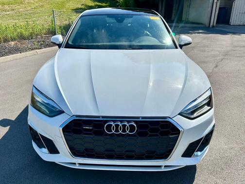 Glacier White Metallic 2022 Audi A5 45 S line Premium