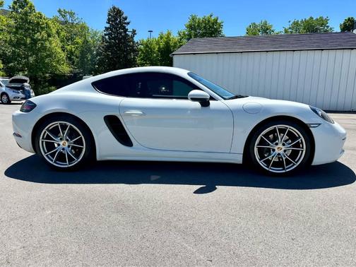 White 2019 Porsche 718 Cayman Base