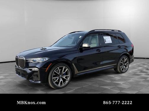 2022 BMW X7 M50i