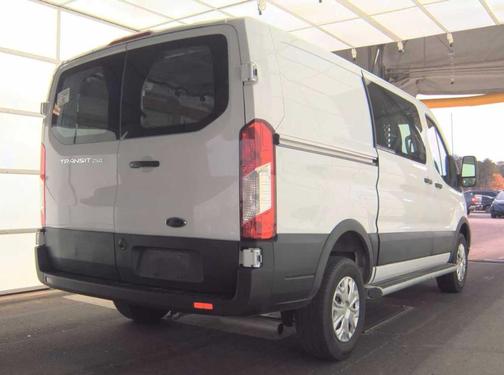 2024 Ford Transit-250 