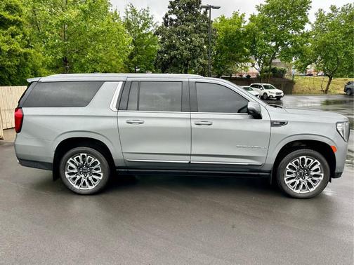 Sterling 2023 GMC Yukon XL Denali Ultimate