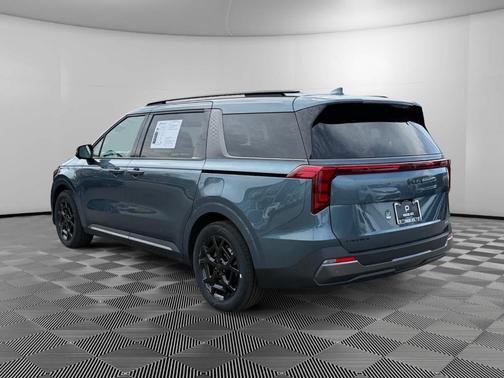 2025 Kia Carnival Hybrid SX