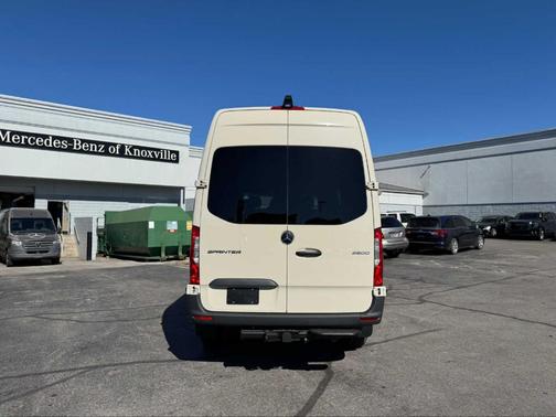 2025 Mercedes-Benz Sprinter 2500