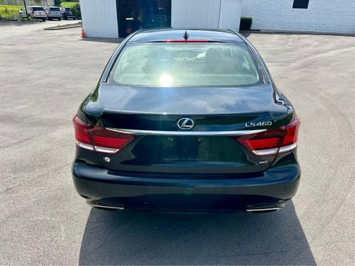 Obsidian Black 2016 Lexus LS 460 Base