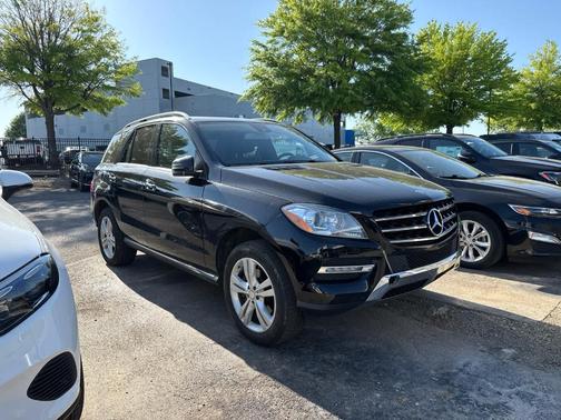 Black 2013 Mercedes-Benz M-Class ML 350 BlueTEC 4MATIC