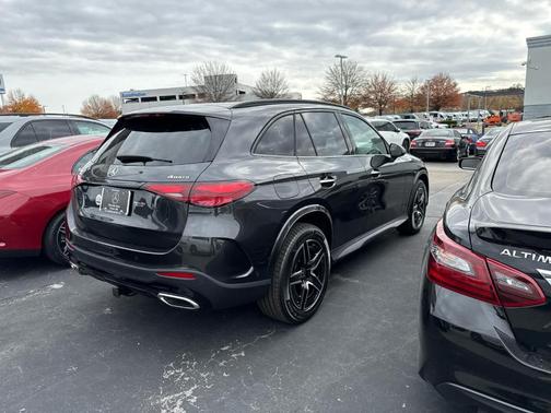 2026 Mercedes-Benz GLC 300 Base 4MATIC