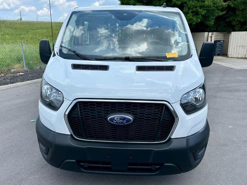 Oxford White 2025 Ford Transit-250